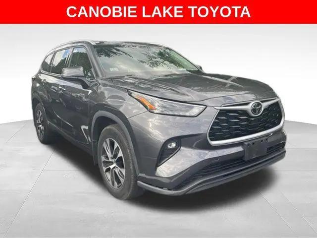 2022 Toyota Highlander XLE for sale in Salem, NH
