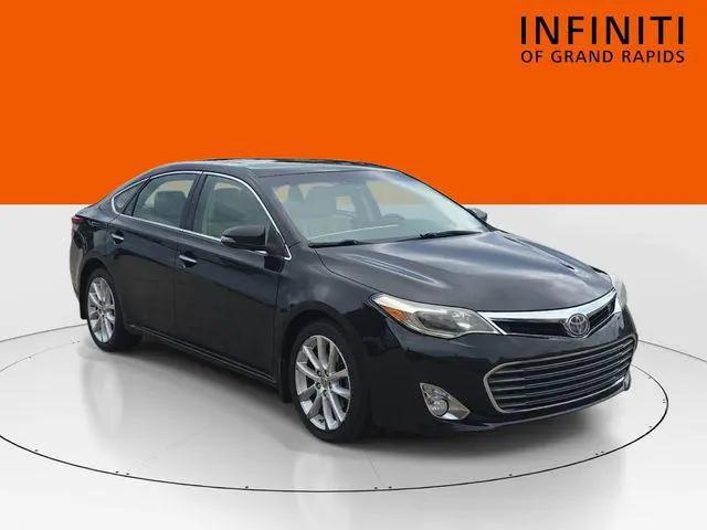 2013 Toyota Avalon Limited for sale in Grand Rapids, MI