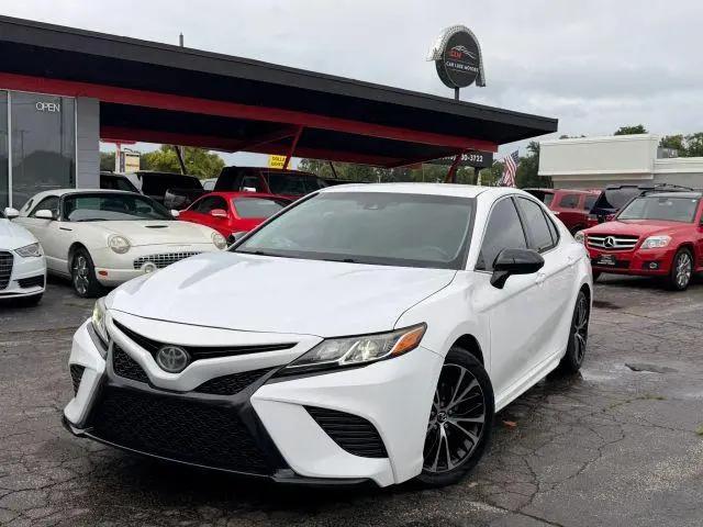 2018 Toyota Camry SE for sale in Joliet, IL