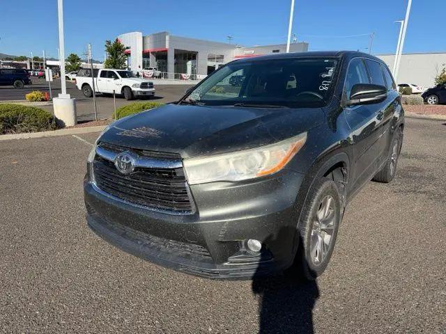 2014 Toyota Highlander LE Plus V6 for sale in Prescott, AZ