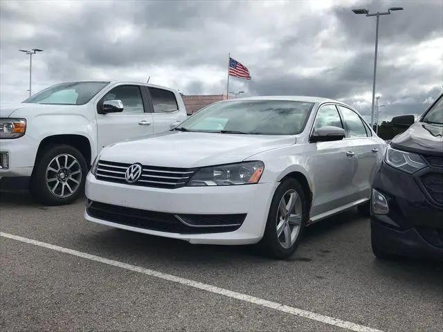 2013 Volkswagen Passat 2.5L SE for sale in Flint, MI