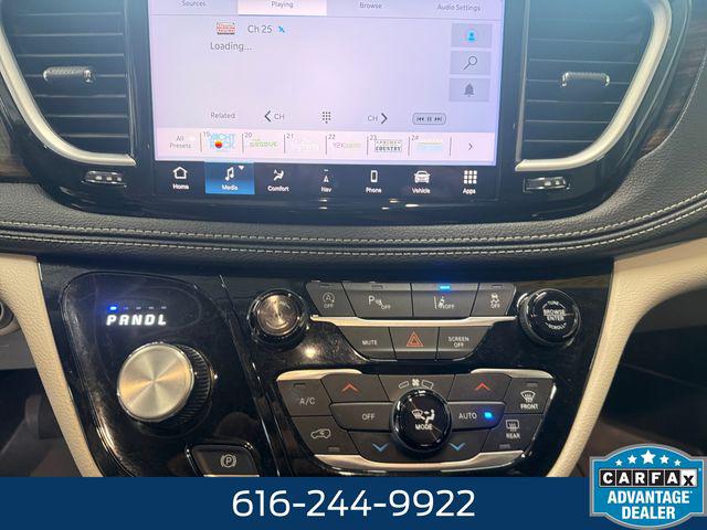 2023 Chrysler Pacifica Limited AWD