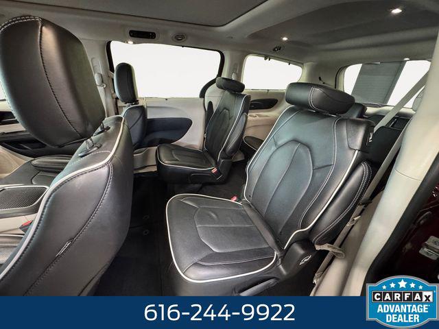 2023 Chrysler Pacifica Limited AWD