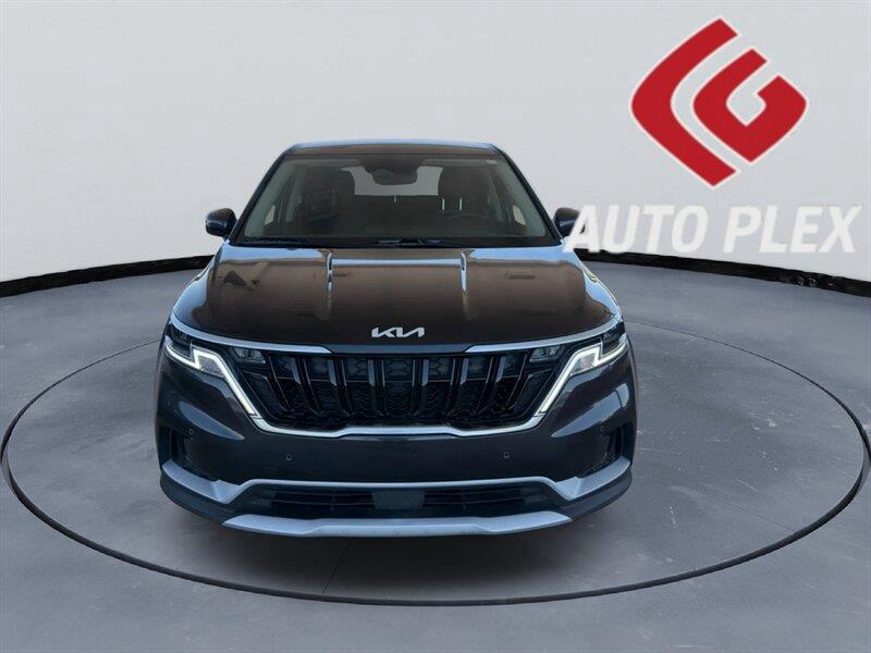 2024 Kia Carnival EX - Photo 2