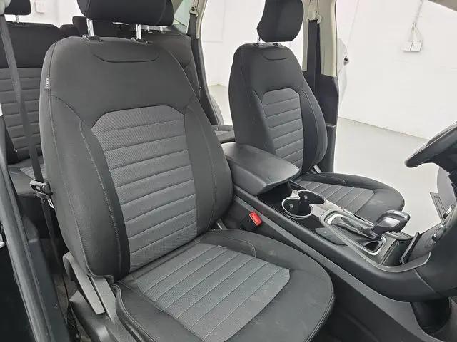 2018 Ford Edge SE