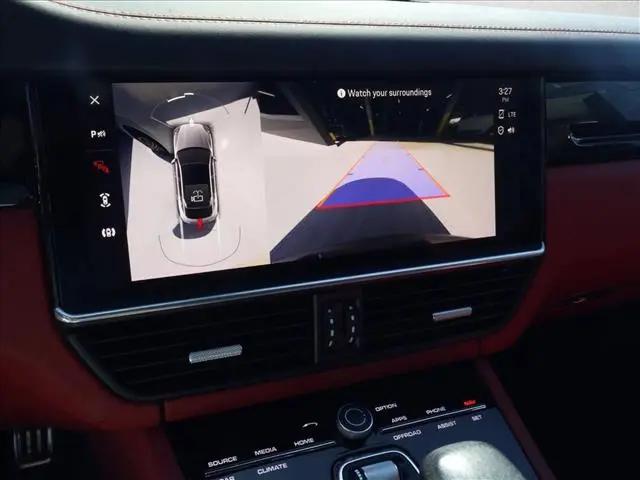 2023 Porsche Cayenne S
