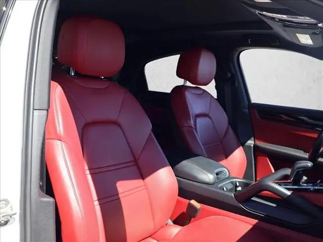 2023 Porsche Cayenne S