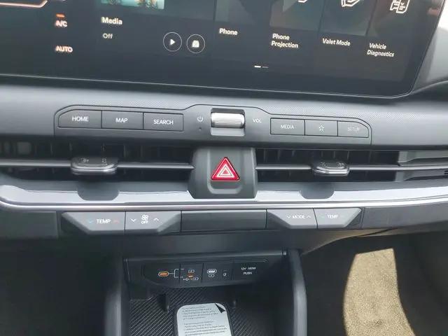 2026 Kia K4 EX