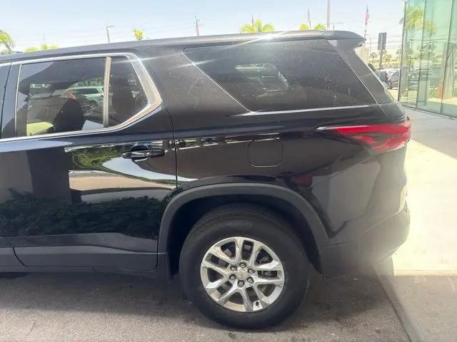2023 Chevrolet Traverse FWD LS