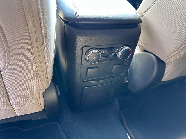 2021 Ford Explorer Base