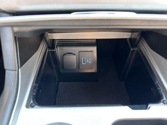 2021 Ford Explorer Base