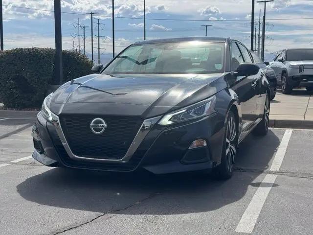 2022 Nissan Altima SR FWD