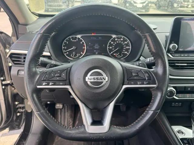 2022 Nissan Altima SR FWD