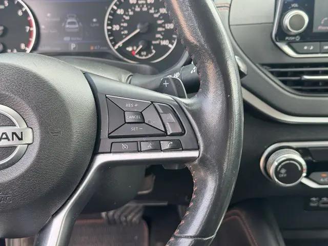 2022 Nissan Altima SR FWD