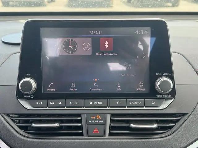 2022 Nissan Altima SR FWD