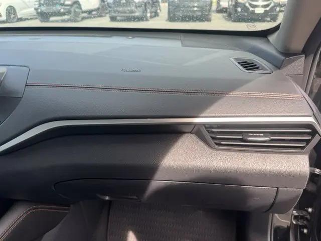 2022 Nissan Altima SR FWD