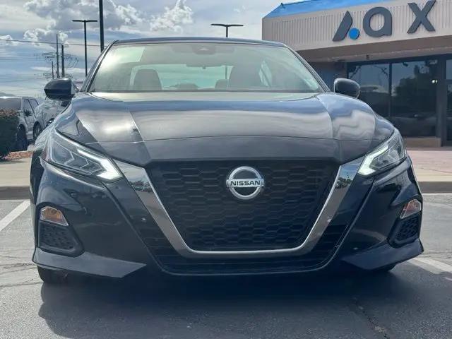 2022 Nissan Altima SR FWD