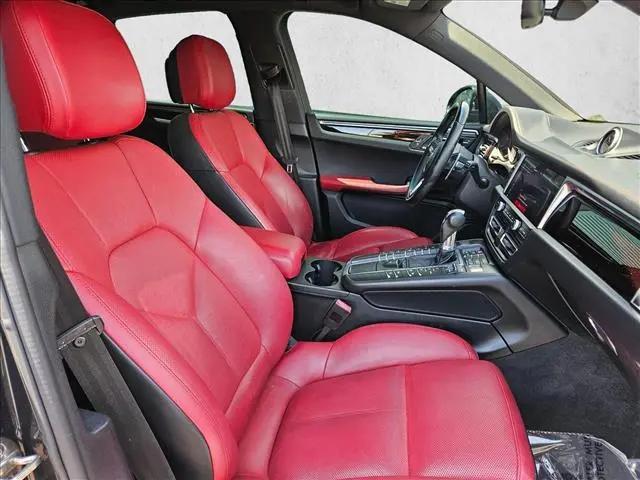 2019 Porsche Macan S