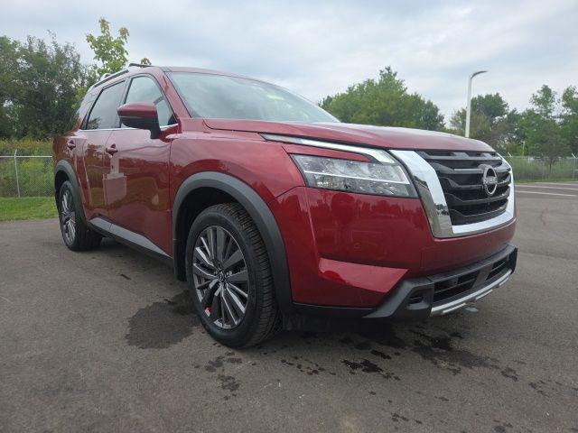 2023 Nissan Pathfinder SL 4WD for sale in Plainfield, IN