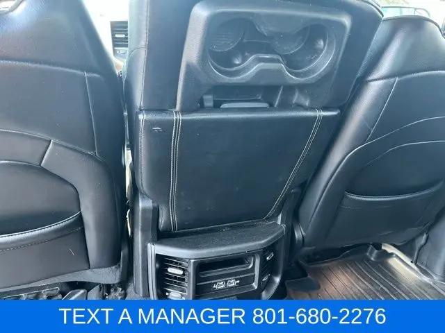 2019 Ram 1500 Laramie Crew Cab 4x4 57 Box