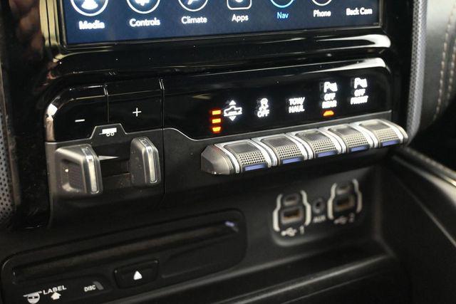 2019 Ram 1500 Limited Crew Cab 4x4 64 Box