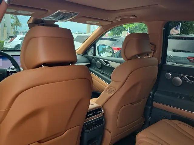 2027 Genesis GV80 2.5T Prestige
