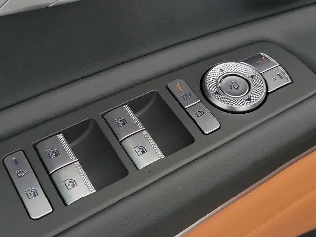 2027 Genesis GV80 2.5T Prestige