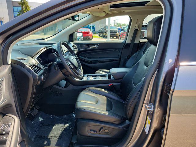 2021 Ford Edge Titanium
