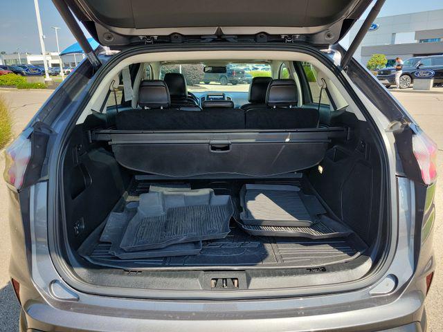 2021 Ford Edge Titanium