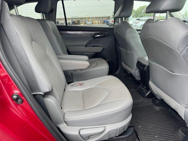 2021 Toyota Highlander Hybrid Limited