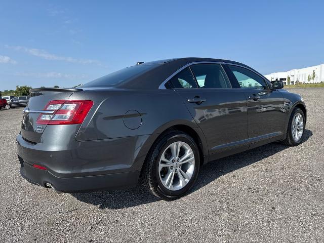 2015 Ford Taurus SEL