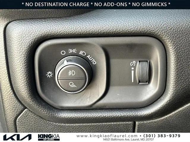 2023 Ram 1500 Big Horn Crew Cab 4x4 57 Box