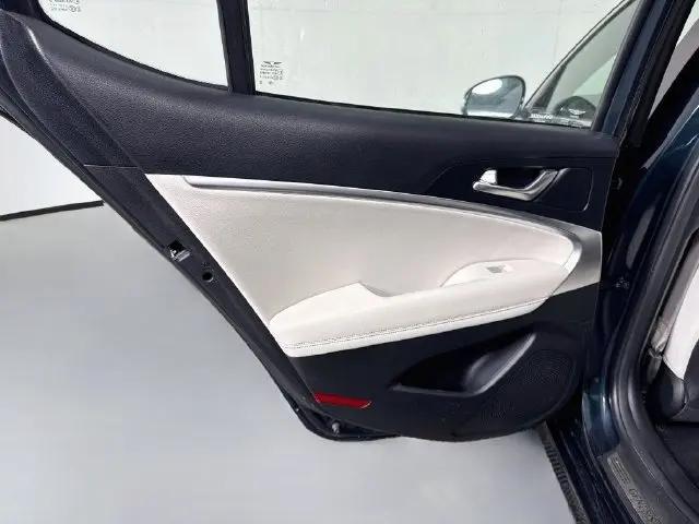 2025 Genesis G70 2.5T AWD