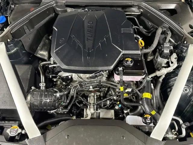 2025 Genesis G70 2.5T AWD