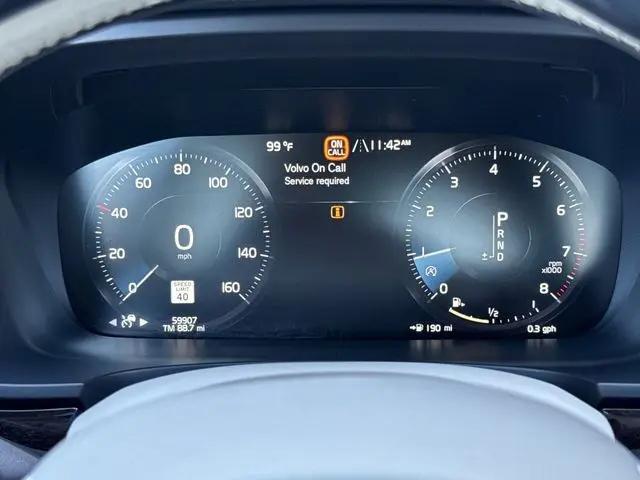 2017 Volvo S90 T6 Momentum