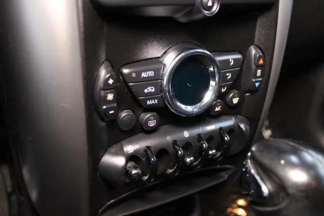 2014 MINI Cooper Countryman Cooper M6