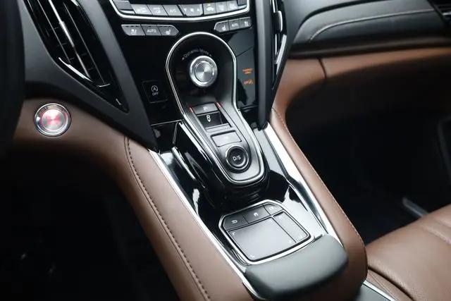 2025 Acura RDX Advance
