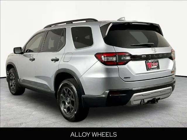 2023 Honda Pilot AWD TrailSport