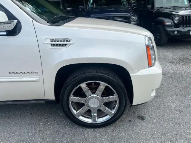 2012 Cadillac Escalade Premium