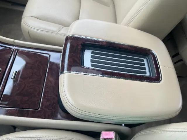 2012 Cadillac Escalade Premium