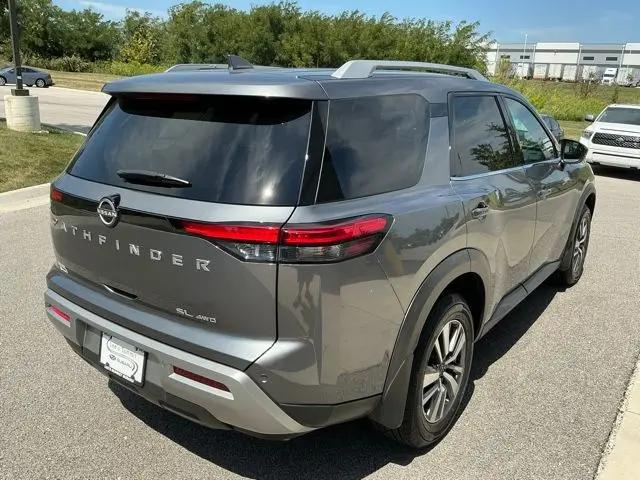 2024 Nissan Pathfinder SL 4WD
