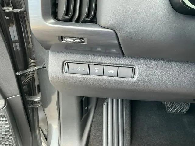2024 Nissan Pathfinder SL 4WD