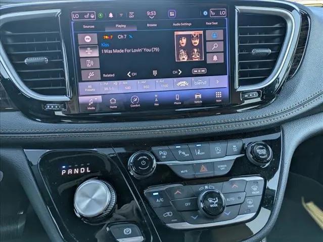 2022 Chrysler Pacifica Pinnacle AWD
