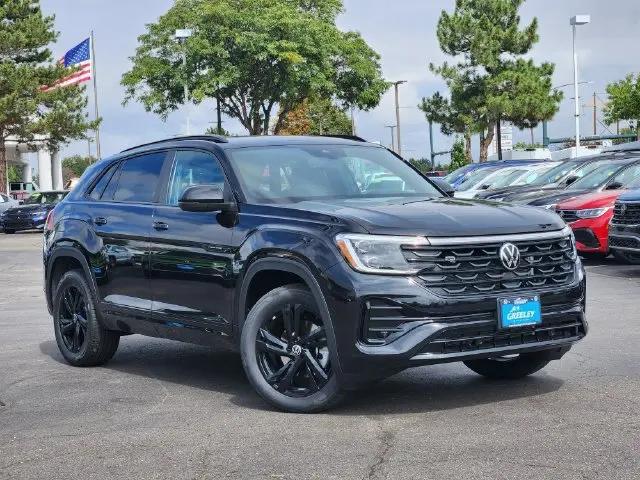 2026 Volkswagen Atlas Cross Sport SEL R-Line Black for sale in Greeley, CO