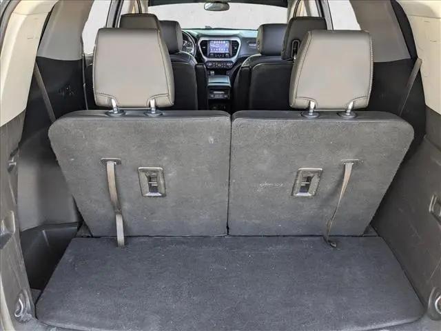 2019 GMC Acadia SLT-1