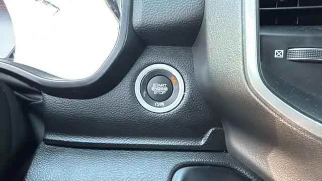2023 Ram 1500 Big Horn Crew Cab 4x4 57 Box