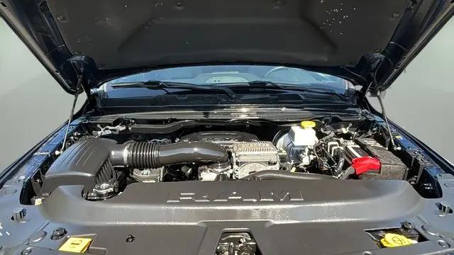 2023 Ram 1500 Big Horn Crew Cab 4x4 57 Box