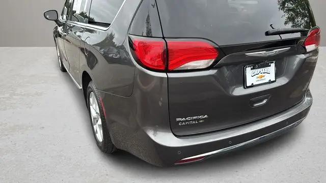 2017 Chrysler Pacifica Touring-L Plus