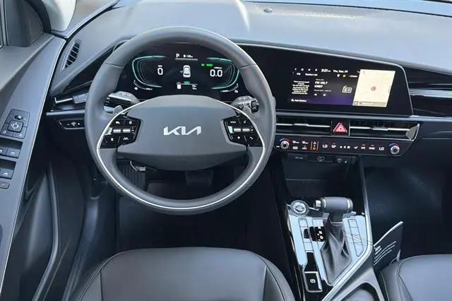 2026 Kia Niro EX
