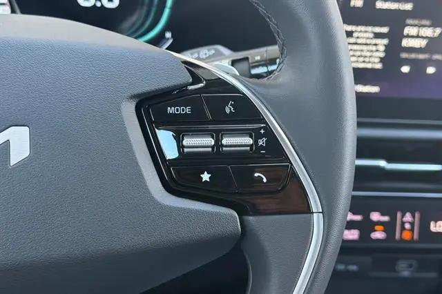 2026 Kia Niro EX